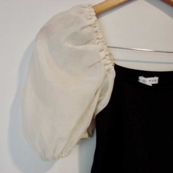 Miou Muse Black Cream Pouf Top Knit Ribbed Stretch Victorian Romantic Size Small - Picture 8 of 15